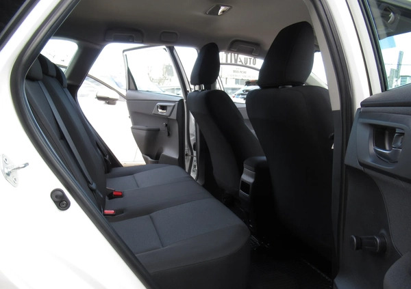 Toyota Auris cena 47896 przebieg: 59450, rok produkcji 2018 z Milanówek małe 154